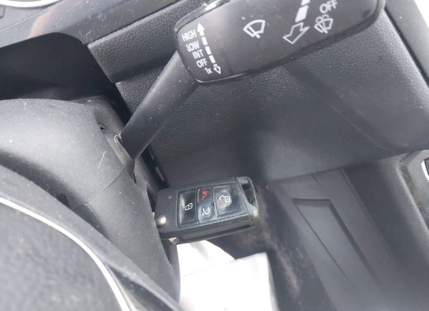 Photo 11 of 2019 Volkswagen Tiguan 2.0T S (VIN 3VV1B7AX9KM149866)