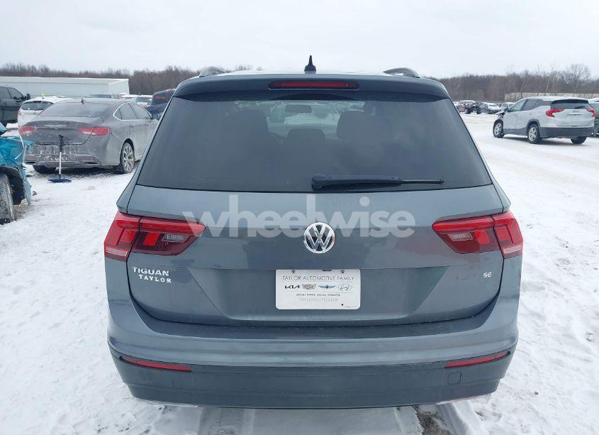 Photo 16 of 2020 Volkswagen Tiguan 2.0T S (VIN 3VV1B7AX9LM084390)
