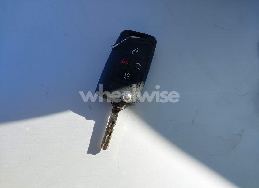 Photo 11 of 2020 Volkswagen Tiguan 2.0T S (VIN 3VV1B7AX9LM108509)