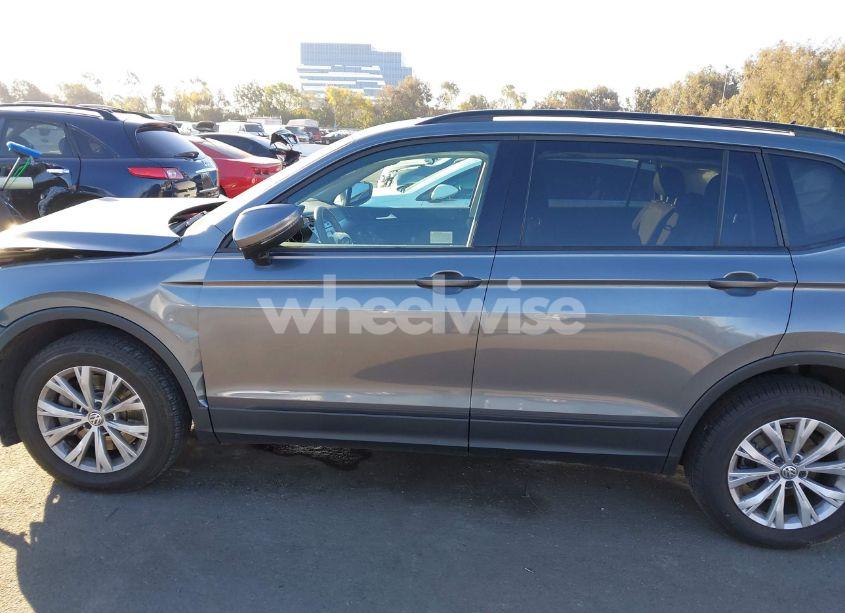 Photo 14 of 2020 Volkswagen Tiguan 2.0T S (VIN 3VV1B7AX9LM108509)