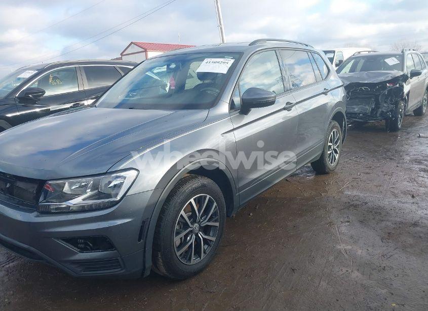 Photo 15 of 2021 Volkswagen Tiguan 2.0T S (VIN 3VV1B7AX9MM075450)