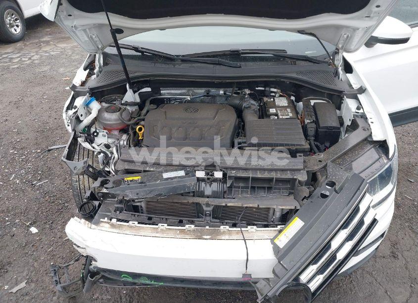 Photo 10 of 2021 Volkswagen Tiguan 2.0T S (VIN 3VV1B7AX9MM077795)