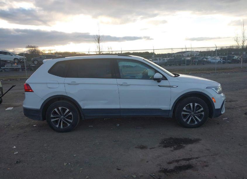 Photo 13 of 2022 Volkswagen Tiguan 2.0T S (VIN 3VV1B7AX9NM030428)