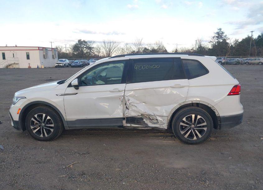 Photo 14 of 2022 Volkswagen Tiguan 2.0T S (VIN 3VV1B7AX9NM030428)