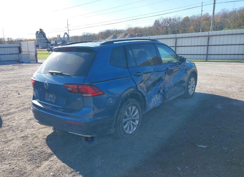 Photo 4 of 2018 Volkswagen Tiguan 2.0T S (VIN 3VV1B7AXXJM059303)