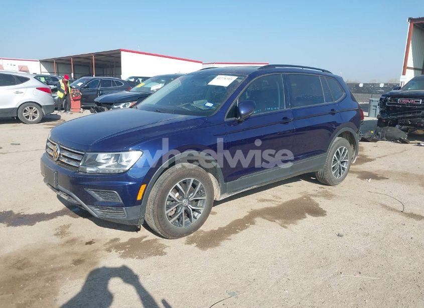 Photo 2 of 2021 Volkswagen Tiguan 2.0T S (VIN 3VV1B7AXXMM012292)