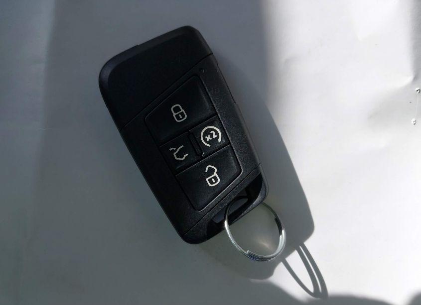 Photo 11 of 2022 Volkswagen Taos 1.5T SEL (VIN 3VV1X7B25NM009757)