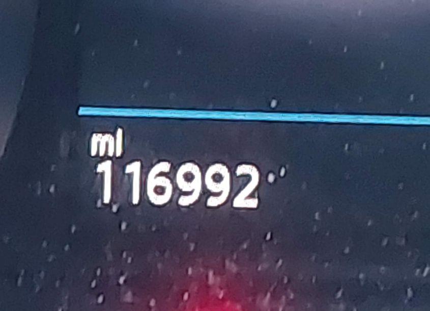 Photo 15 of 2018 Volkswagen Tiguan 2.0T SE/2.0T SEL (VIN 3VV2B7AX0JM059332)