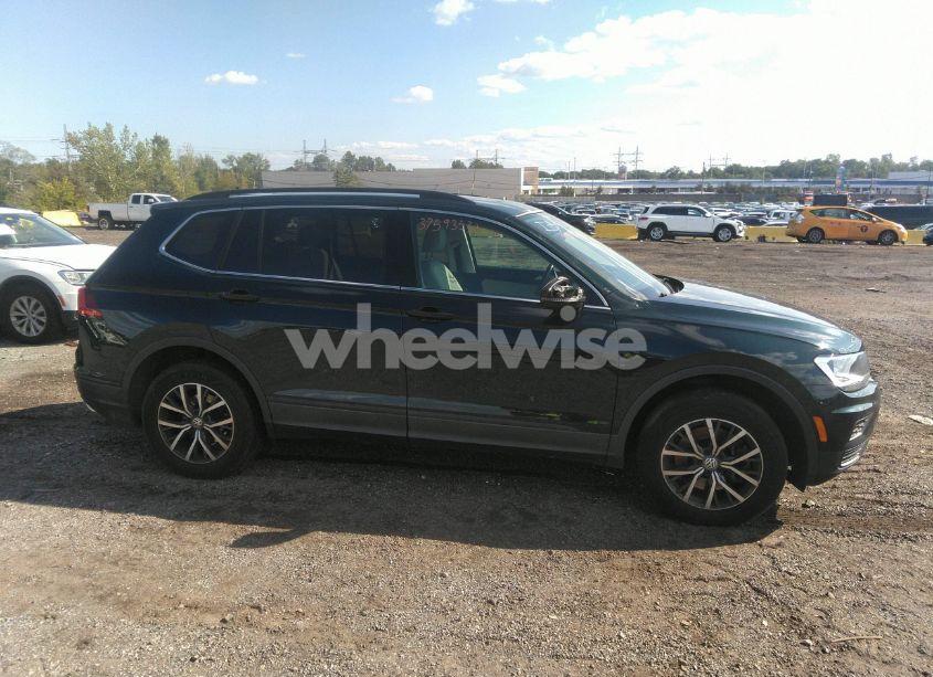 Photo 13 of 2019 Volkswagen Tiguan 2.0T SEL/2.0T SEL R-LINE/2.0T SEL R-LINE BLACK/2.0T SE (VIN 3VV2B7AX0KM149436)
