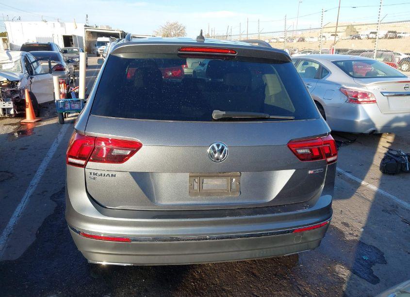 Photo 17 of 2020 Volkswagen Tiguan 2.0T SE/2.0T SE R-LINE BLACK/2.0T SEL (VIN 3VV2B7AX0LM021828)