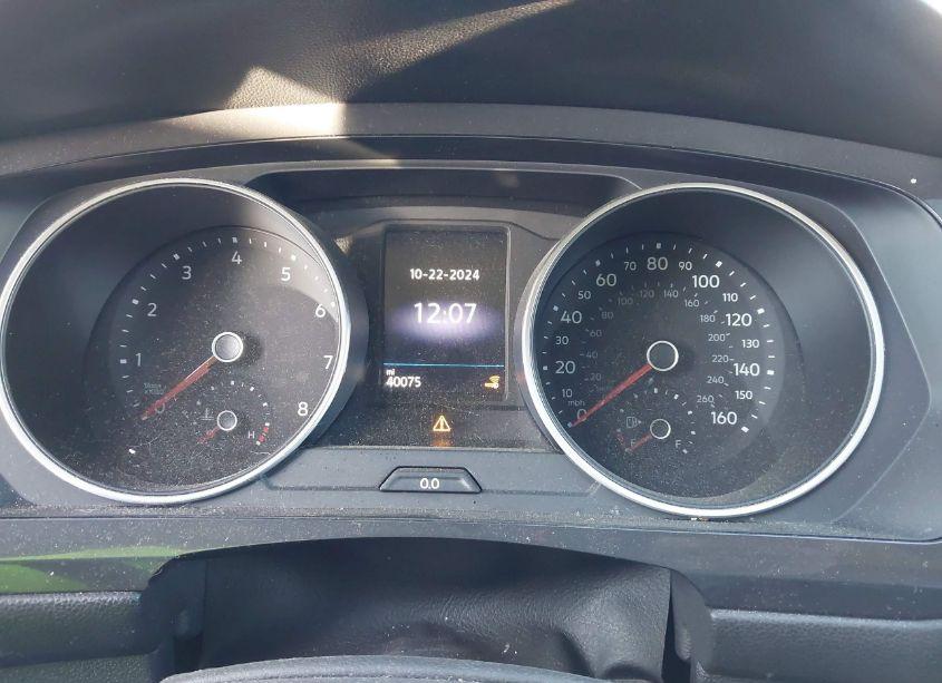 Photo 7 of 2020 Volkswagen Tiguan 2.0T SE/2.0T SE R-LINE BLACK/2.0T SEL (VIN 3VV2B7AX0LM021828)