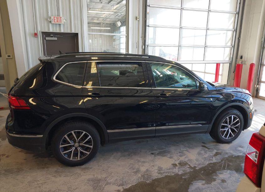 Photo 13 of 2020 Volkswagen Tiguan 2.0T SE/2.0T SE R-LINE BLACK/2.0T SEL (VIN 3VV2B7AX0LM105034)