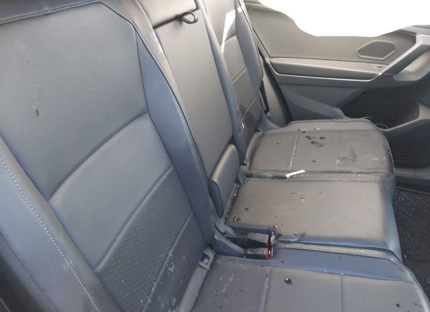 Photo 8 of 2020 Volkswagen Tiguan 2.0T SE/2.0T SE R-LINE BLACK/2.0T SEL (VIN 3VV2B7AX0LM159529)