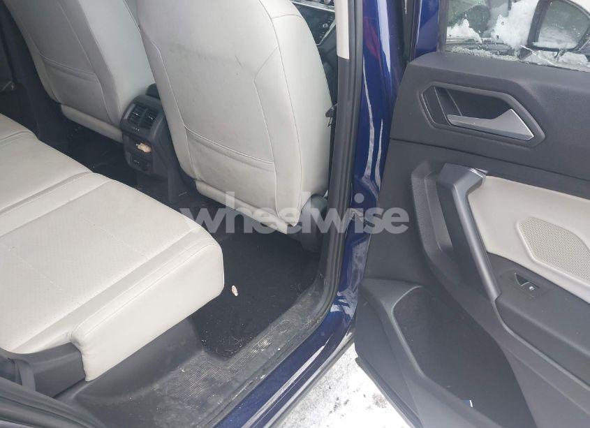 Photo 8 of 2021 Volkswagen Tiguan 2.0T SE/2.0T SE R-LINE BLACK/2.0T SEL (VIN 3VV2B7AX0MM029350)