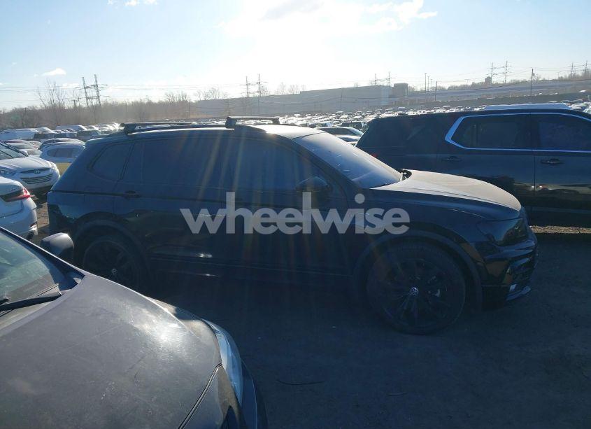 Photo 13 of 2021 Volkswagen Tiguan 2.0T SE/2.0T SE R-LINE BLACK/2.0T SEL (VIN 3VV2B7AX0MM067581)