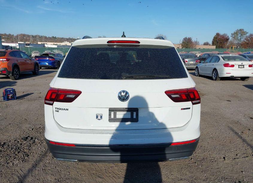 Photo 15 of 2021 Volkswagen Tiguan 2.0T SE/2.0T SE R-LINE BLACK/2.0T SEL (VIN 3VV2B7AX0MM118934)