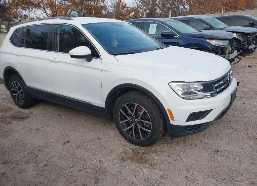 2021 Volkswagen Tiguan 2.0T SE/2.0T SE R-LINE BLACK/2.0T SEL (VIN 3VV2B7AX0MM142554) main photo