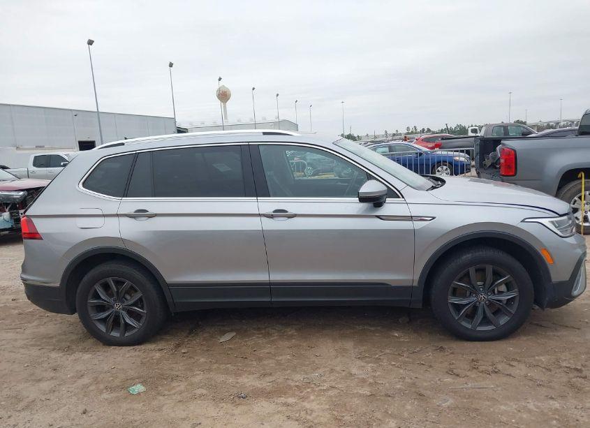 Photo 13 of 2022 Volkswagen Tiguan 2.0T SE (VIN 3VV2B7AX0NM163566)