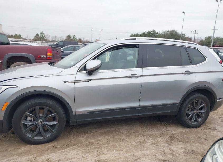 Photo 14 of 2022 Volkswagen Tiguan 2.0T SE (VIN 3VV2B7AX0NM163566)