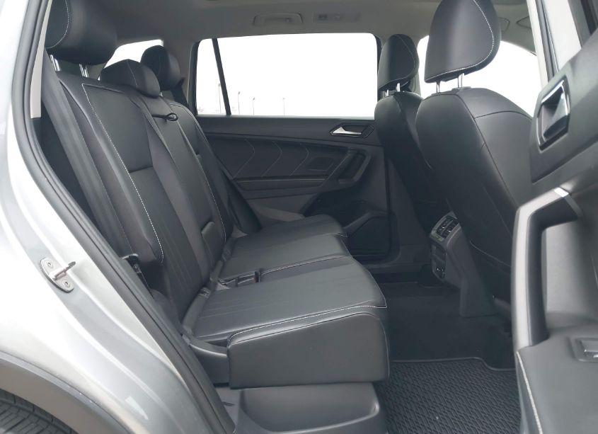 Photo 8 of 2022 Volkswagen Tiguan 2.0T SE (VIN 3VV2B7AX0NM163566)