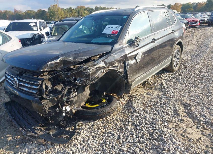 Photo 17 of 2018 Volkswagen Tiguan SE/SEL (VIN 3VV2B7AX1JM067505)