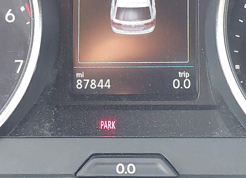 Photo 15 of 2019 Volkswagen Tiguan 2.0T SE/2.0T SEL/2.0T SEL R-LINE/2.0T SEL R-LINE BLACK (VIN 3VV2B7AX1KM055811)