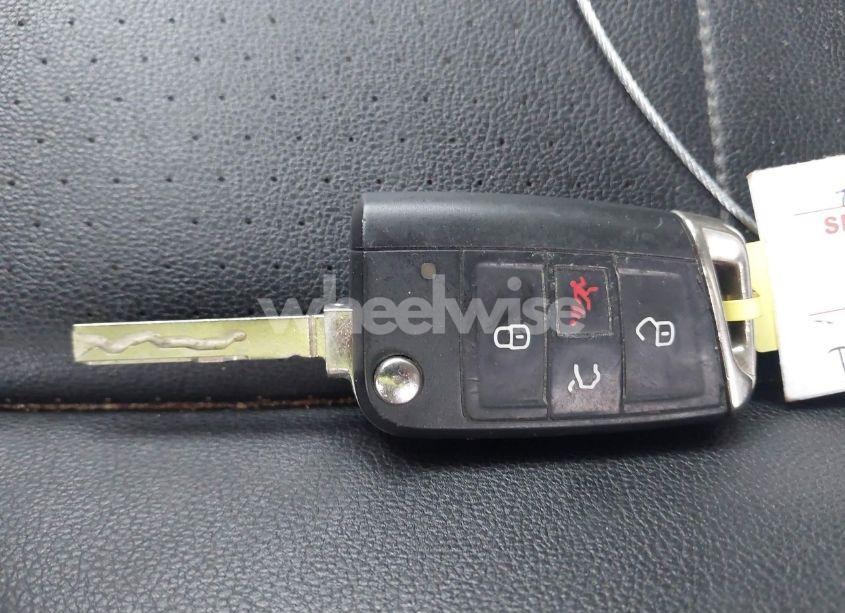 Photo 11 of 2019 Volkswagen Tiguan 2.0T SE/2.0T SEL/2.0T SEL R-LINE/2.0T SEL R-LINE BLACK (VIN 3VV2B7AX1KM089571)