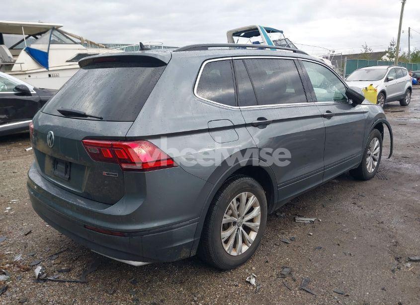 Photo 4 of 2019 Volkswagen Tiguan 2.0T SE/2.0T SEL/2.0T SEL R-LINE/2.0T SEL R-LINE BLACK (VIN 3VV2B7AX1KM089571)