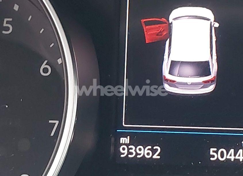 Photo 15 of 2020 Volkswagen Tiguan 2.0T SE/2.0T SE R-LINE BLACK/2.0T SEL (VIN 3VV2B7AX1LM033714)