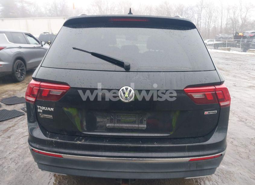 Photo 16 of 2020 Volkswagen Tiguan 2.0T SE/2.0T SE R-LINE BLACK/2.0T SEL (VIN 3VV2B7AX1LM033714)