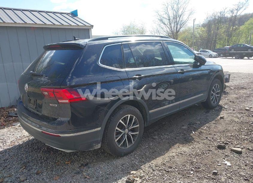 Photo 4 of 2020 Volkswagen Tiguan 2.0T SE/2.0T SE R-LINE BLACK/2.0T SEL (VIN 3VV2B7AX1LM043109)
