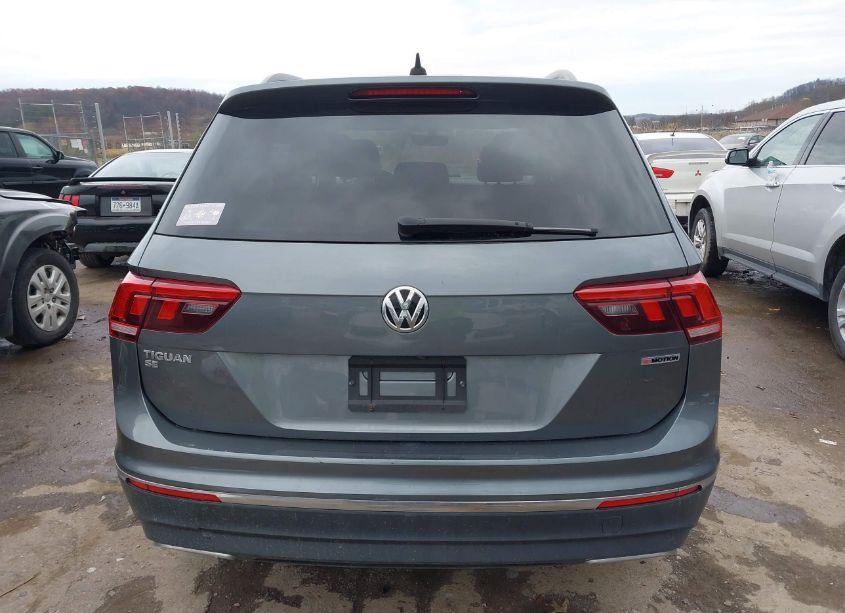 Photo 16 of 2020 Volkswagen Tiguan 2.0T SE/2.0T SE R-LINE BLACK/2.0T SEL (VIN 3VV2B7AX1LM116057)