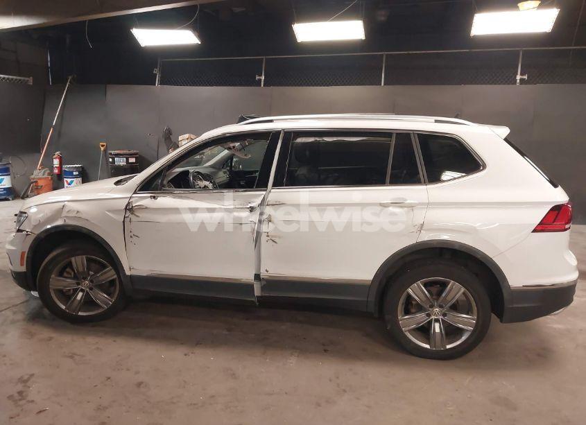Photo 13 of 2021 Volkswagen Tiguan 2.0T SE/2.0T SE R-LINE BLACK/2.0T SEL (VIN 3VV2B7AX1MM021418)