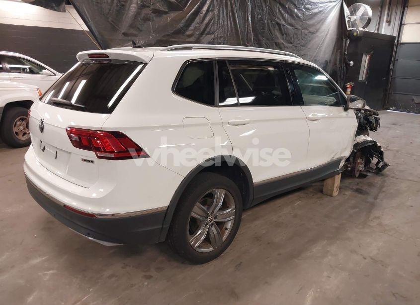 Photo 4 of 2021 Volkswagen Tiguan 2.0T SE/2.0T SE R-LINE BLACK/2.0T SEL (VIN 3VV2B7AX1MM021418)