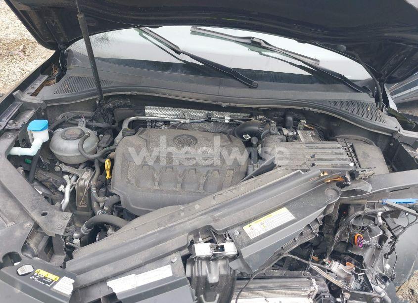 Photo 10 of 2021 Volkswagen Tiguan 2.0T SE/2.0T SE R-LINE BLACK/2.0T SEL (VIN 3VV2B7AX1MM021516)