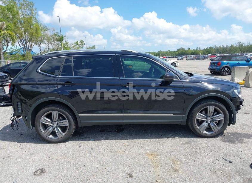 Photo 13 of 2021 Volkswagen Tiguan 2.0T SE/2.0T SE R-LINE BLACK/2.0T SEL (VIN 3VV2B7AX1MM150534)