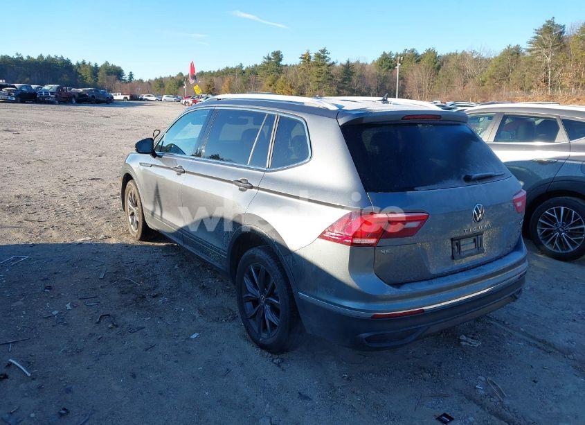 Photo 3 of 2022 Volkswagen Tiguan 2.0T SE (VIN 3VV2B7AX1NM056185)