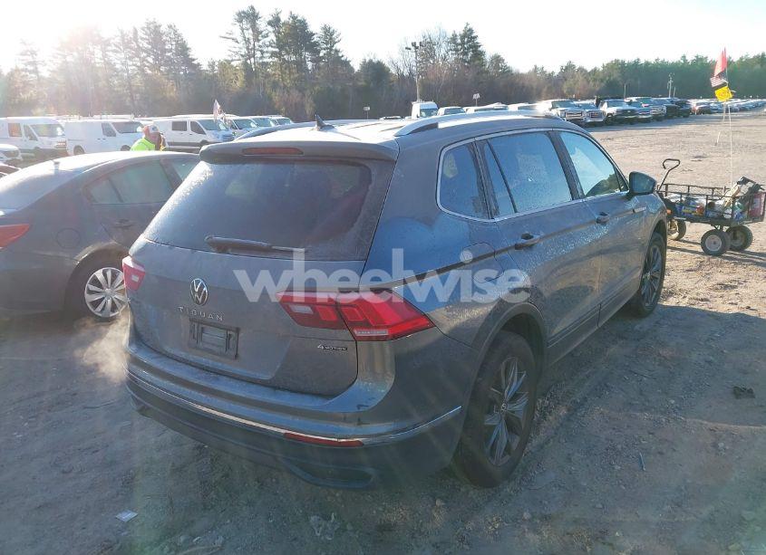 Photo 6 of 2022 Volkswagen Tiguan 2.0T SE (VIN 3VV2B7AX1NM056185)