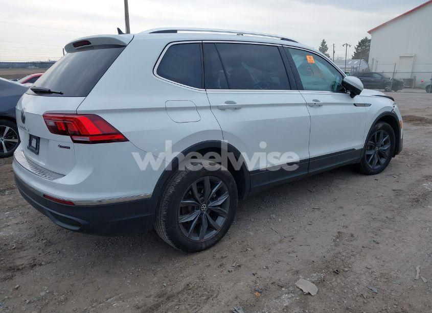 Photo 4 of 2022 Volkswagen Tiguan 2.0T SE (VIN 3VV2B7AX1NM130611)