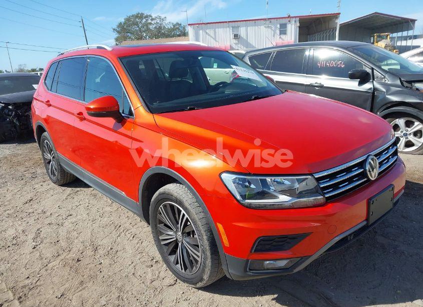 2019 Volkswagen Tiguan (VIN 3VV2B7AX2KM013776) main photo