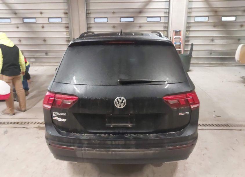 Photo 17 of 2019 Volkswagen Tiguan 2.0T SE/2.0T SEL/2.0T SEL R-LINE/2.0T SEL R-LINE BLACK (VIN 3VV2B7AX2KM026205)