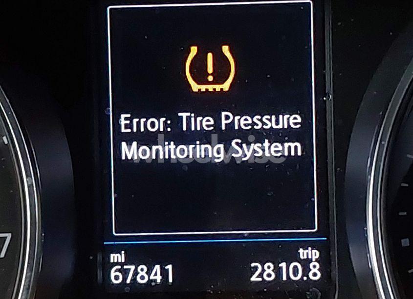 Photo 15 of 2019 Volkswagen Tiguan 2.0T SE/2.0T SEL/2.0T SEL R-LINE/2.0T SEL R-LINE BLACK (VIN 3VV2B7AX2KM108659)