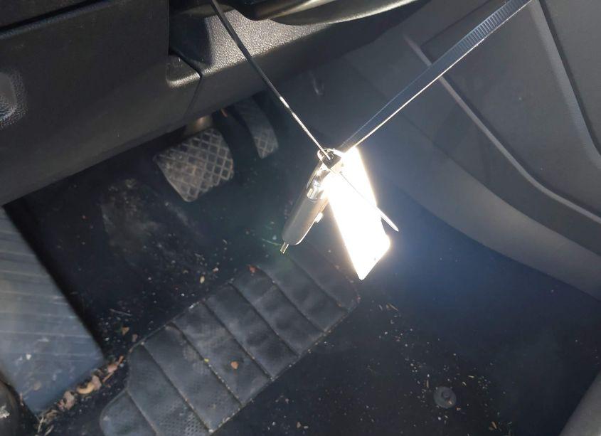 Photo 11 of 2021 Volkswagen Tiguan 2.0T SE/2.0T SE R-LINE BLACK/2.0T SEL (VIN 3VV2B7AX2MM012212)