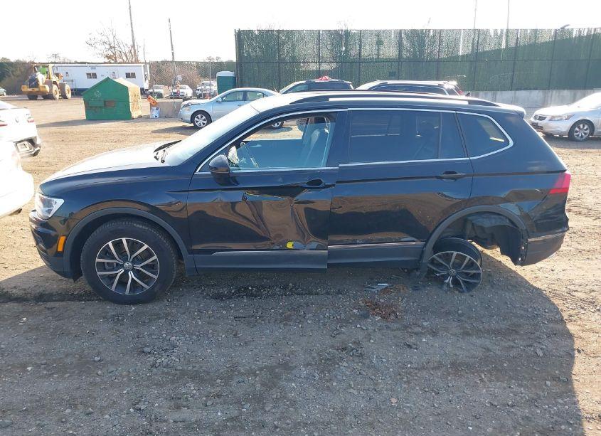 Photo 14 of 2021 Volkswagen Tiguan 2.0T SE/2.0T SE R-LINE BLACK/2.0T SEL (VIN 3VV2B7AX2MM012212)