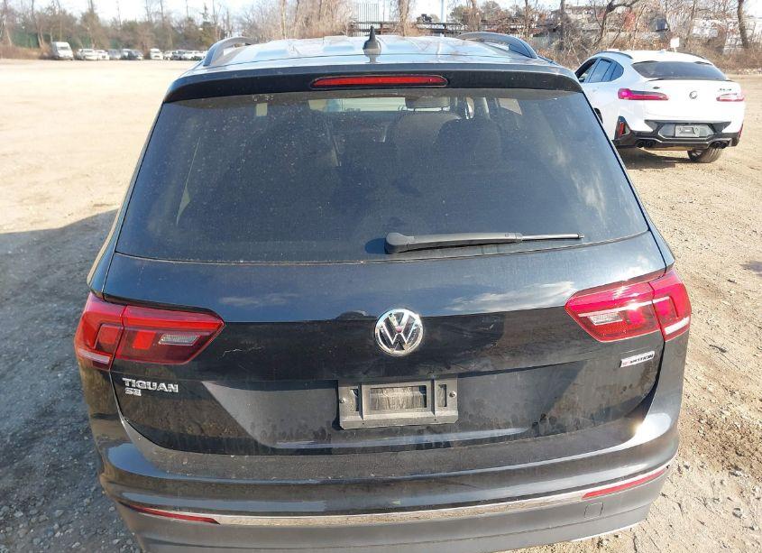 Photo 16 of 2021 Volkswagen Tiguan 2.0T SE/2.0T SE R-LINE BLACK/2.0T SEL (VIN 3VV2B7AX2MM012212)