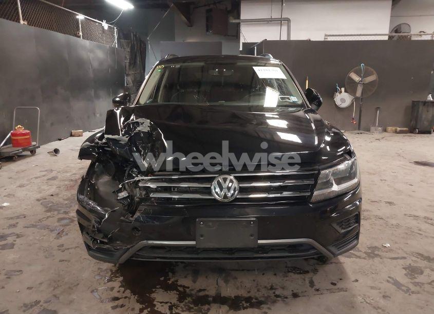 Photo 12 of 2021 Volkswagen Tiguan 2.0T SE/2.0T SE R-LINE BLACK/2.0T SEL (VIN 3VV2B7AX2MM015496)