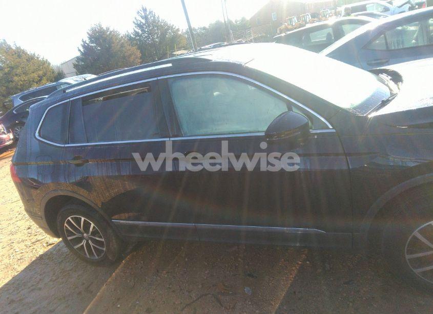 Photo 13 of 2021 Volkswagen Tiguan 2.0T SE/2.0T SE R-LINE BLACK/2.0T SEL (VIN 3VV2B7AX2MM078856)