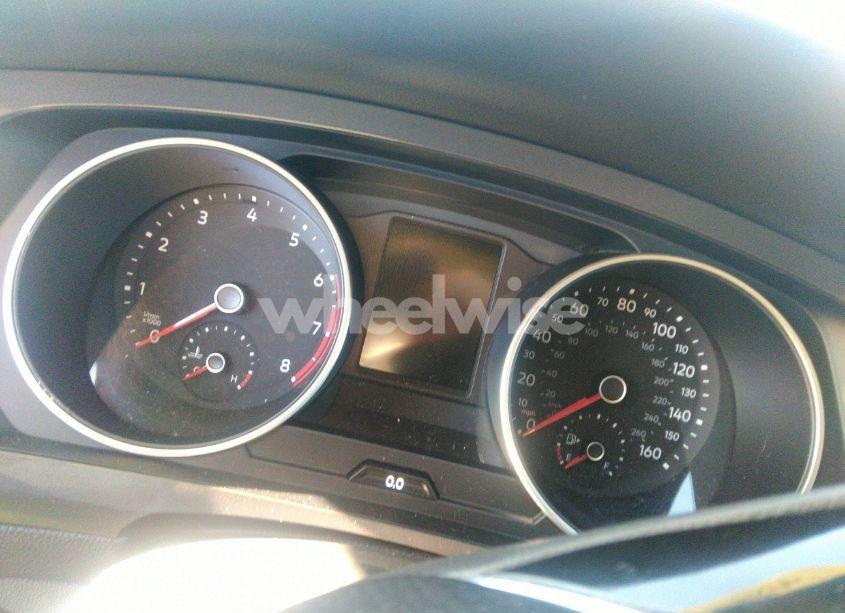 Photo 7 of 2021 Volkswagen Tiguan 2.0T SE/2.0T SE R-LINE BLACK/2.0T SEL (VIN 3VV2B7AX2MM078856)