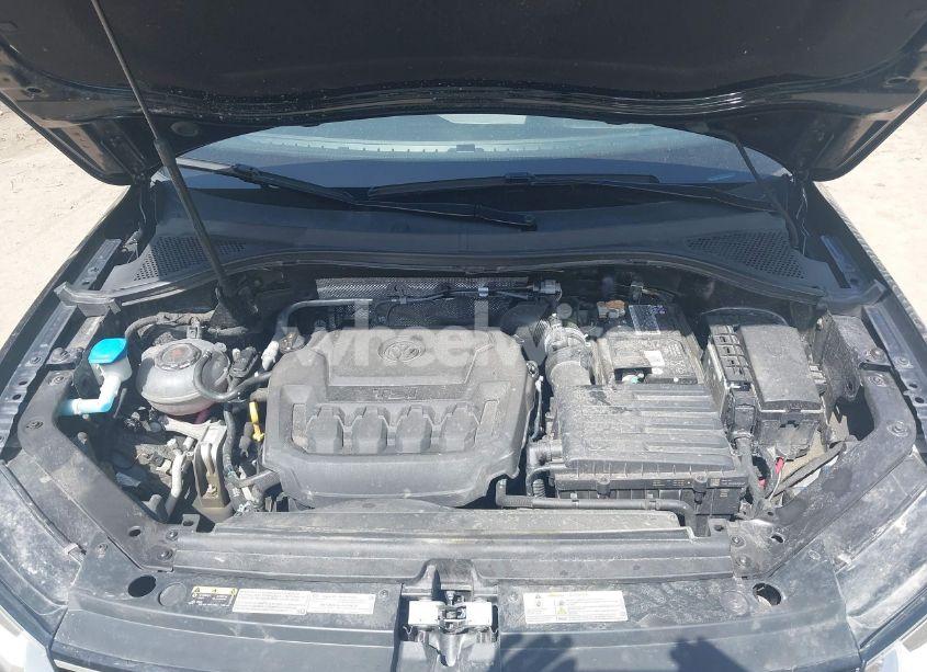 Photo 10 of 2021 Volkswagen Tiguan 2.0T SE/2.0T SE R-LINE BLACK/2.0T SEL (VIN 3VV2B7AX2MM133449)