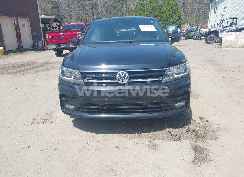 Photo 11 of 2021 Volkswagen Tiguan 2.0T SE/2.0T SE R-LINE BLACK/2.0T SEL (VIN 3VV2B7AX2MM133449)